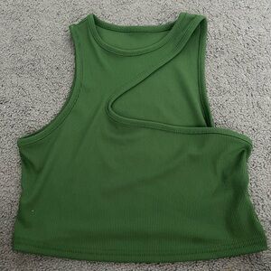 SHEIN Green Asymmetrical Cutout Crop Tank Top
